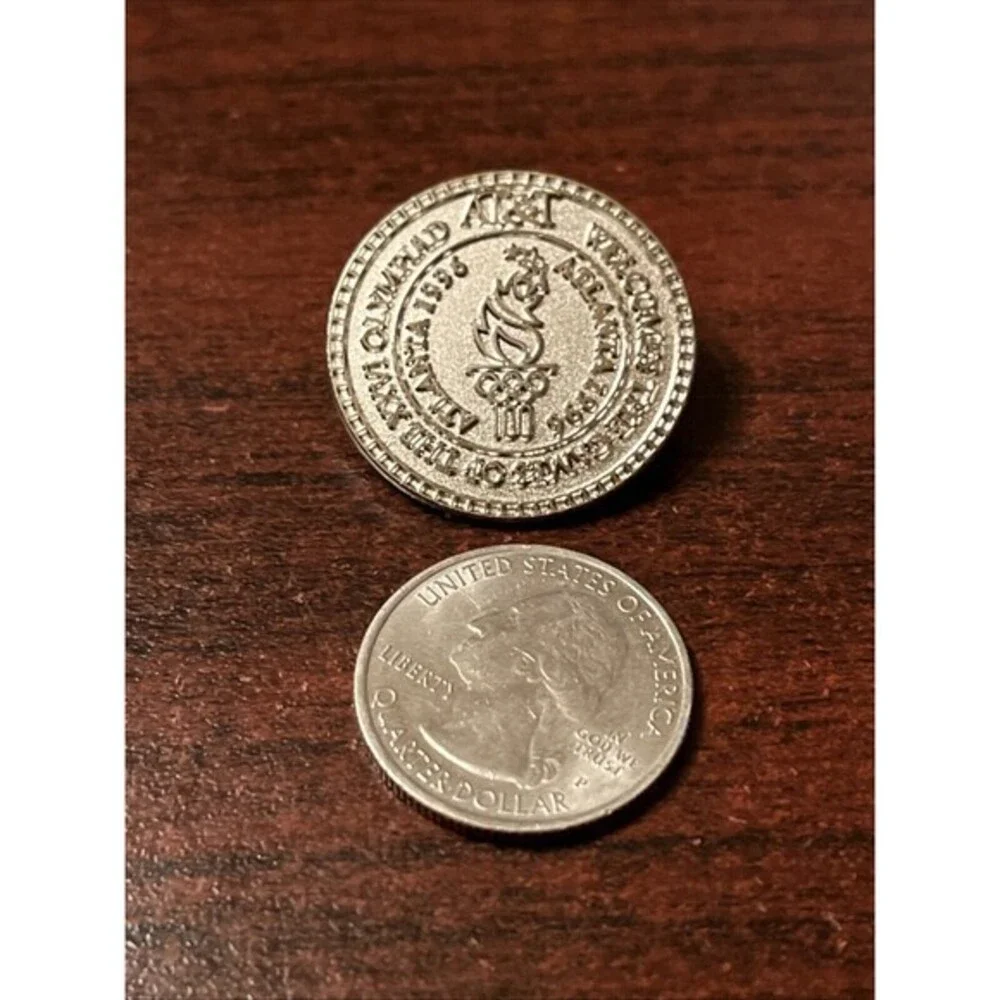 1996 Atlanta Olympics AT&T Phone Company Sponsor Silver-Tone Coin‎ Lapel Hat Pin